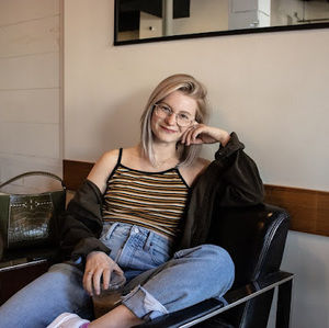 Meet your Posher, Ashley